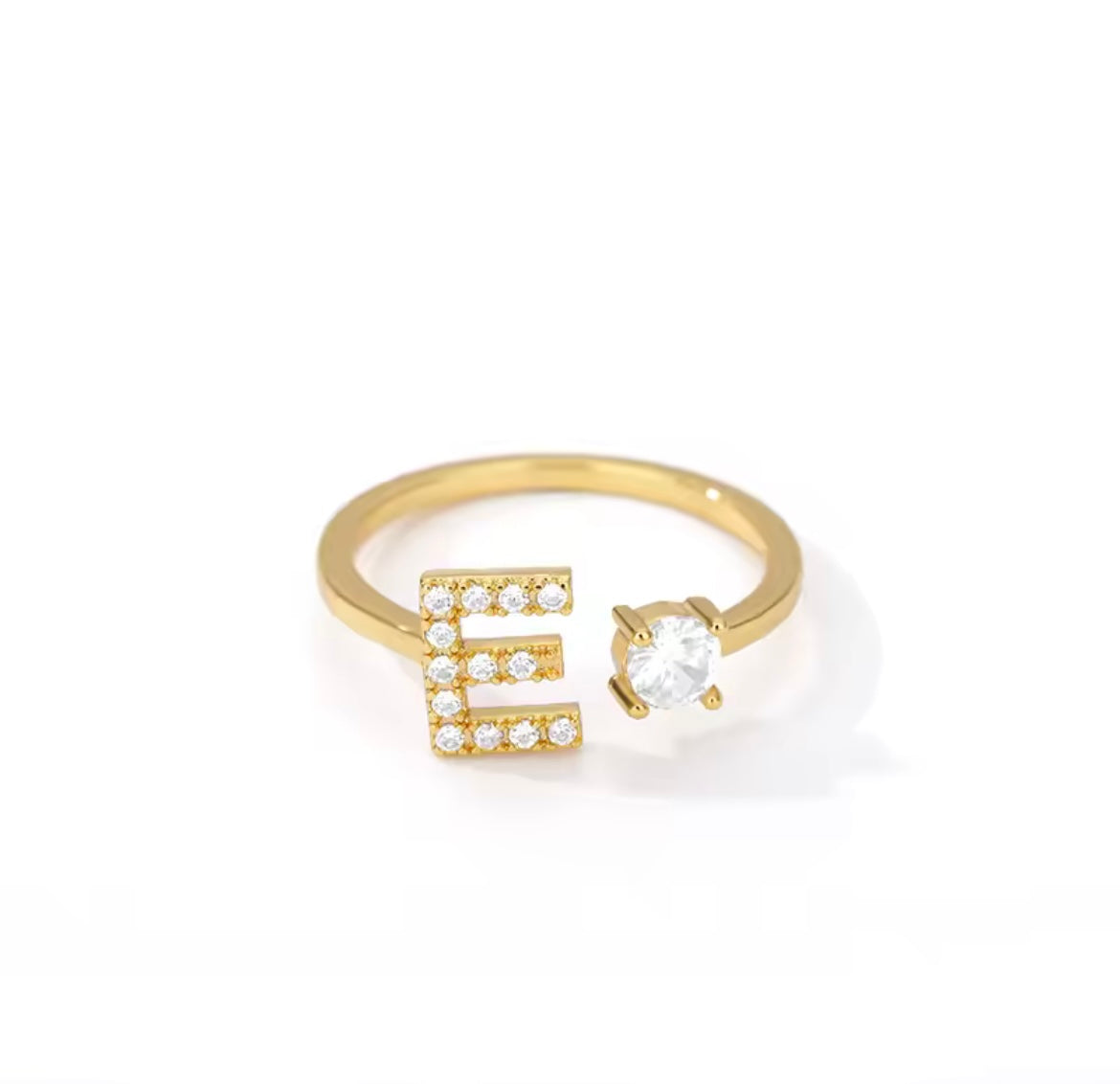 Anillo Letra con Circonita