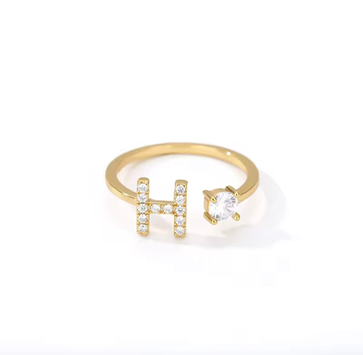 Anillo Letra con Circonita