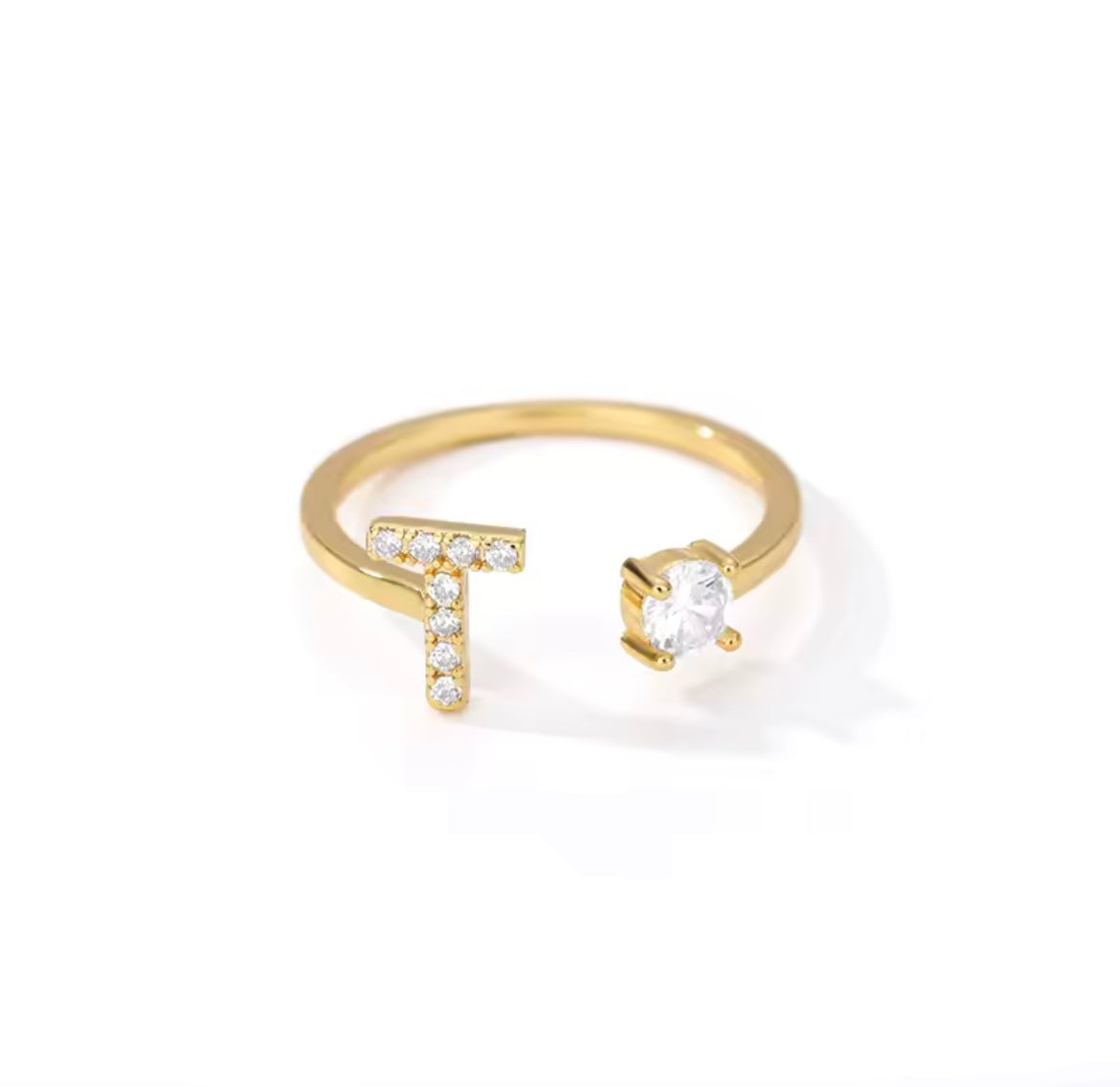Anillo Letra con Circonita