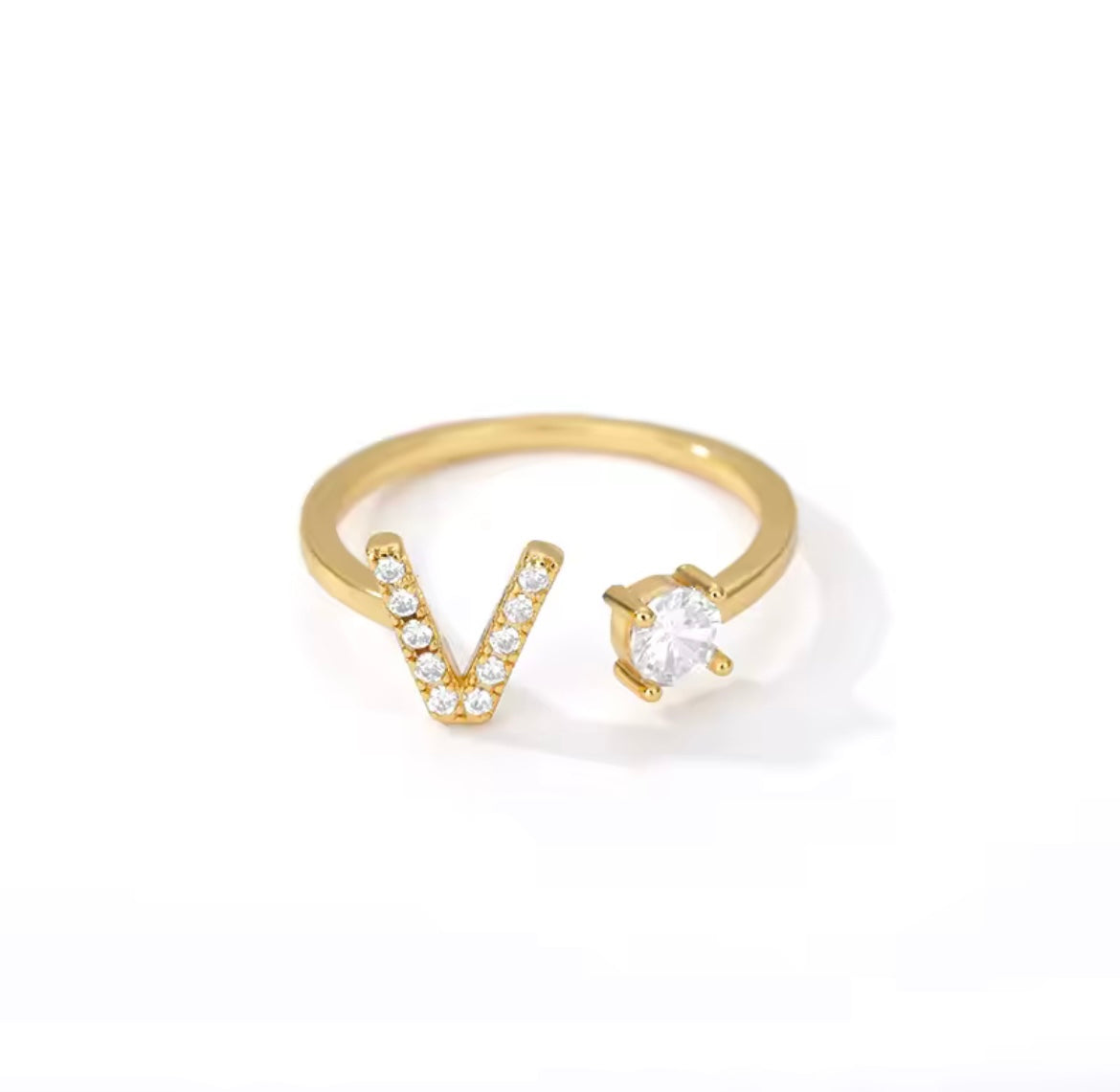 Anillo Letra con Circonita